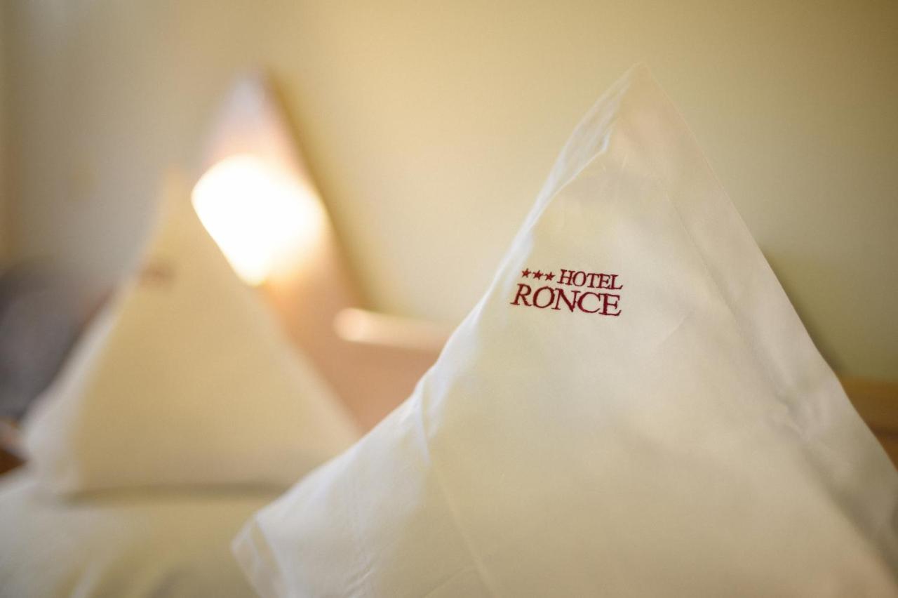 Hotel Ronce Urtijëi Dış mekan fotoğraf