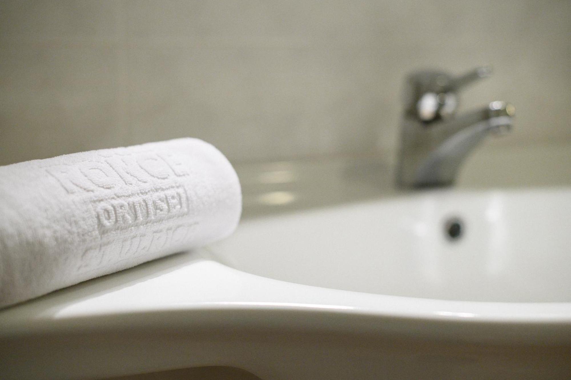 Hotel Ronce Urtijëi Dış mekan fotoğraf
