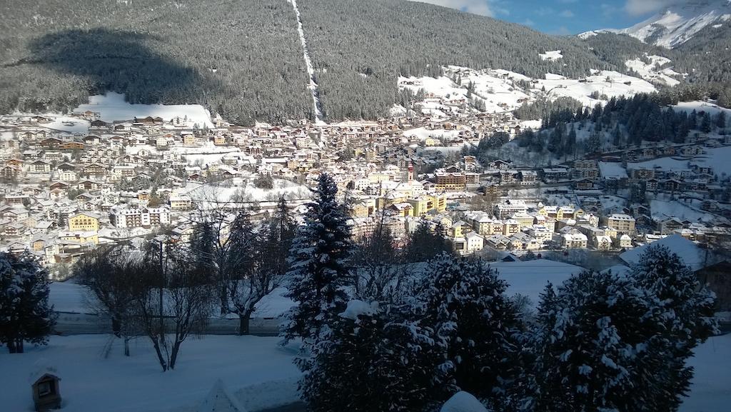 Hotel Ronce Urtijëi Dış mekan fotoğraf